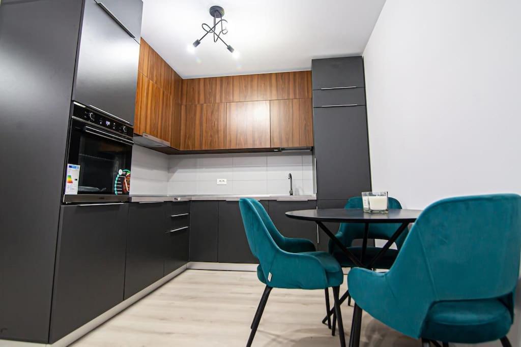 City Center Accomodation- 401 Resita Zewnętrze zdjęcie